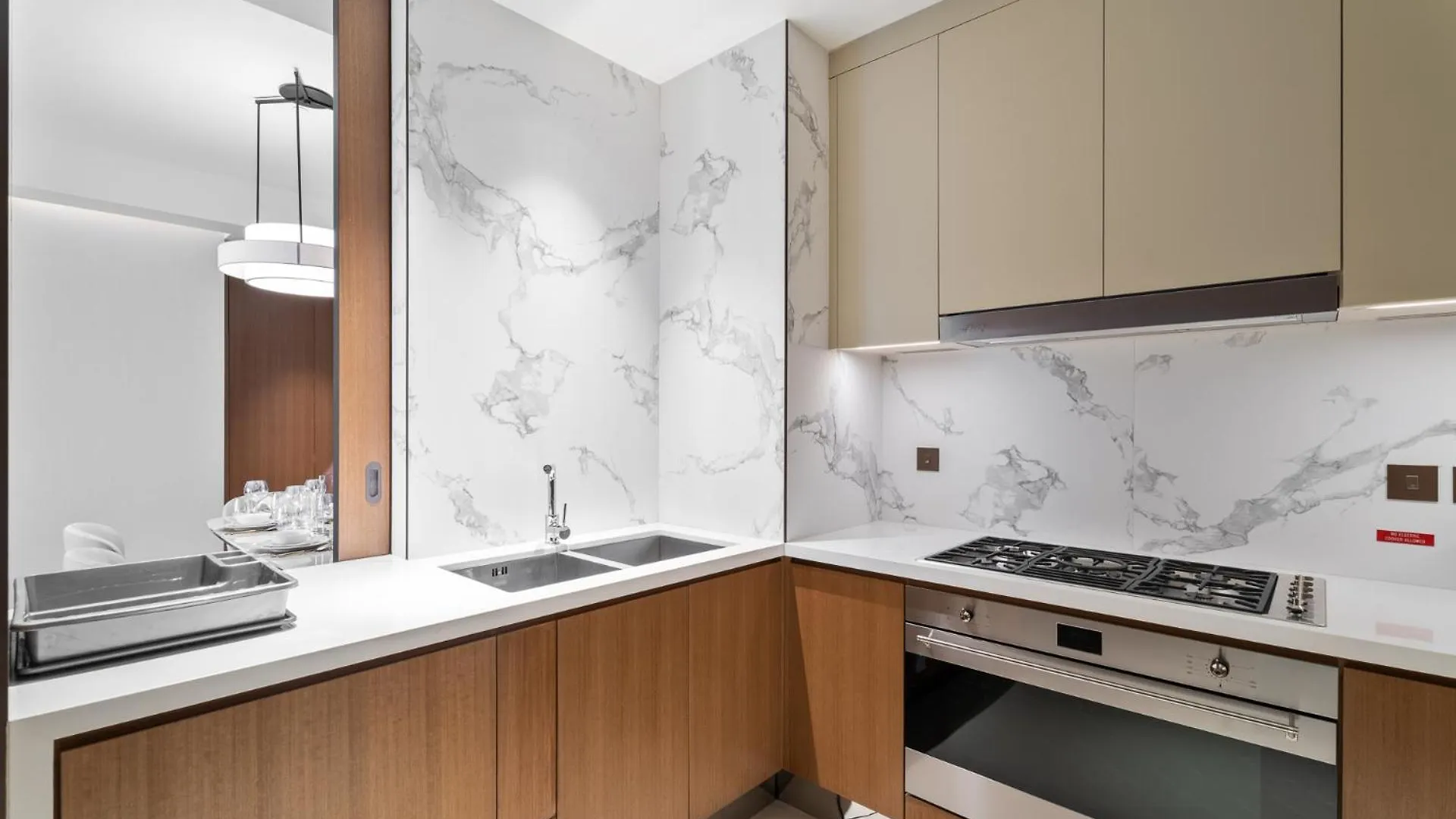 Apartment Nasma Luxury Stays - The Height Of Luxury In This 3Br With Burj Views Dubai United Arab Emirates